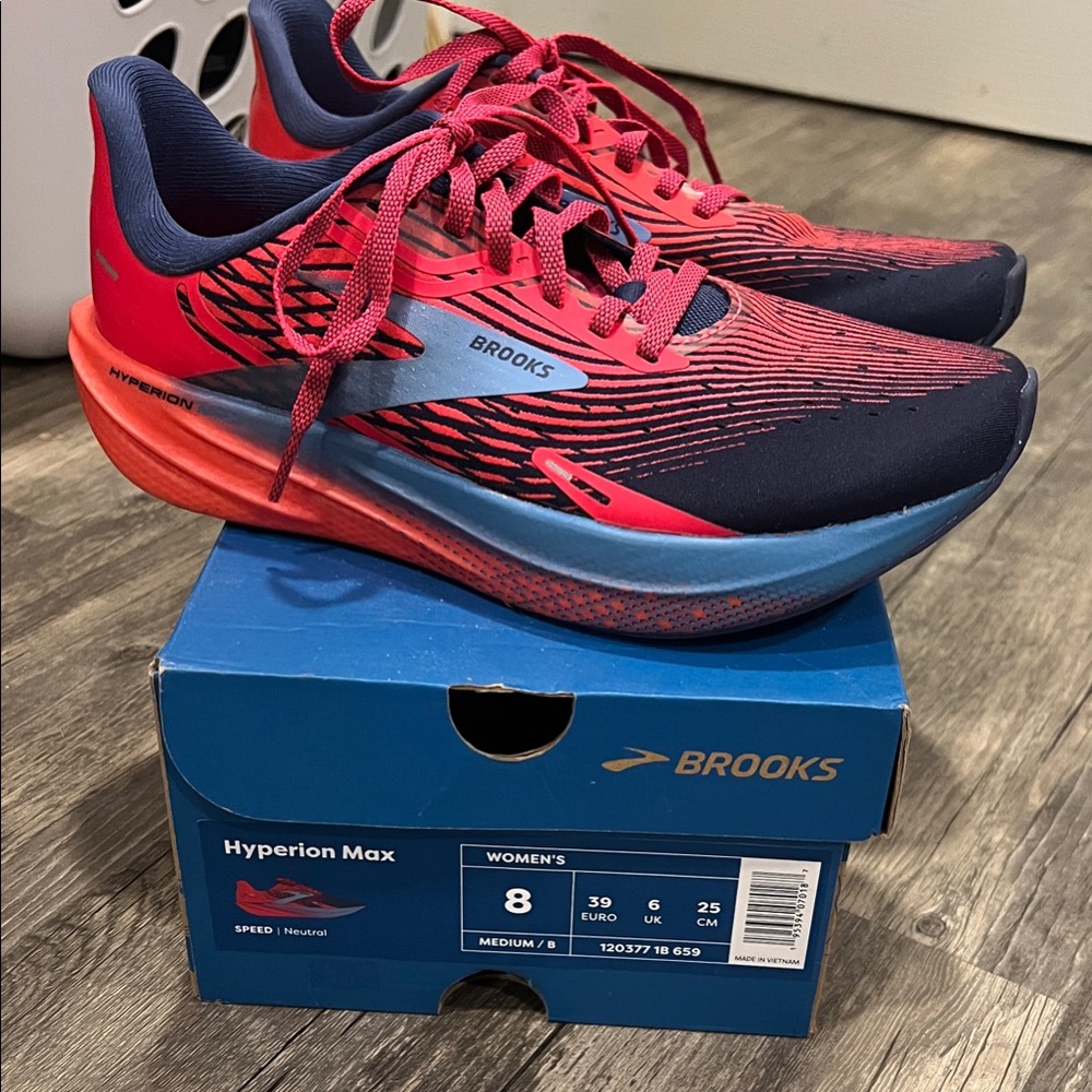 Brooks Woman’s Hyperion Max Athletic Shoes - Red and Blue